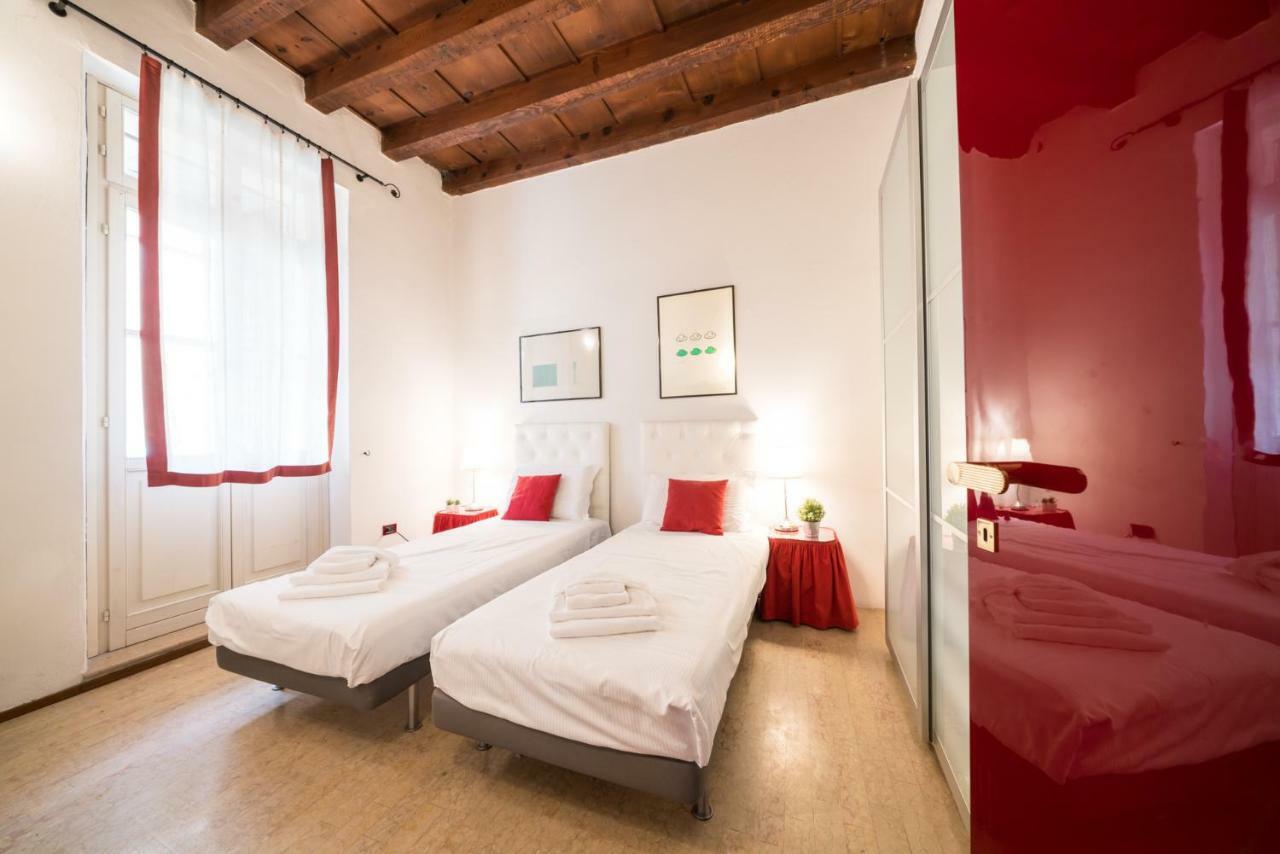 Bright Apartments Verona - Borsari Historical Eksteriør bilde